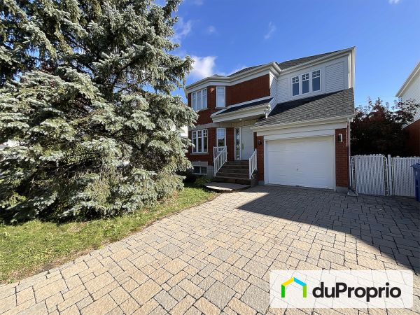 6253, rue Des Muscadiers, Longueuil (St-Hubert) à vendre