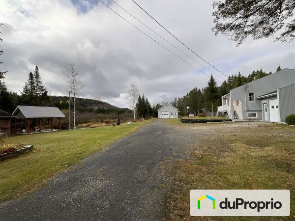 892, route 277, St-Léon-De-Standon à vendre