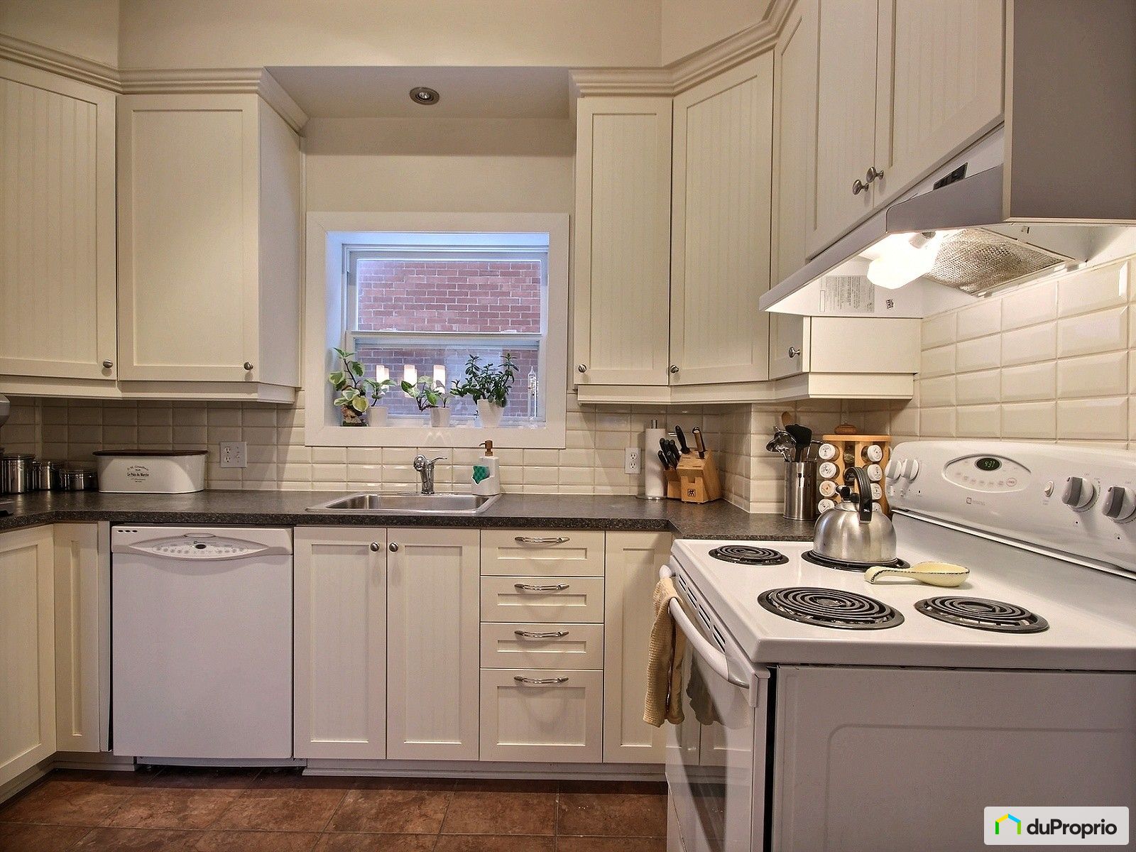 830 Rue Gohier — photo 2