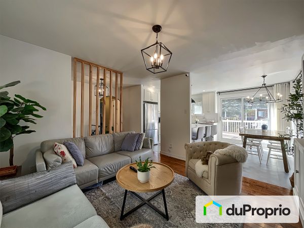 Apartment Living Room - 7730 rue Tyrol, Brossard for sale