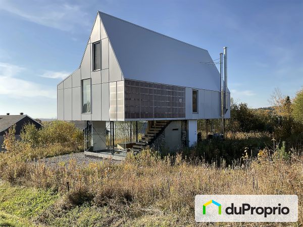 45 rue Guillot, St-Ferréol-les-Neiges for sale