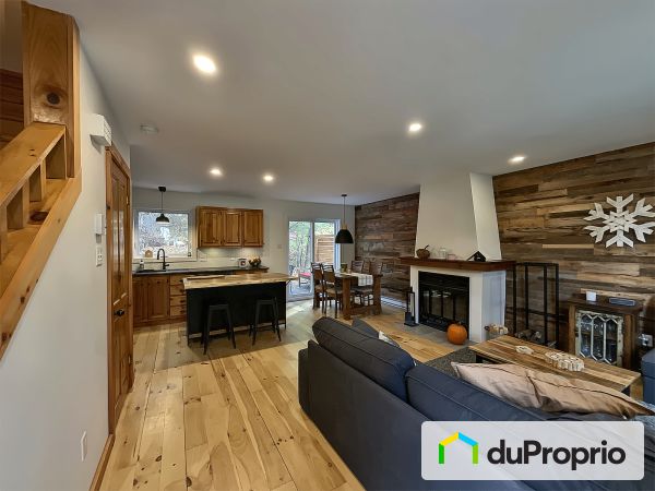 Entrée - 113, chemin Bernier, Sutton à vendre