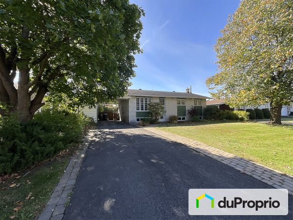218, rue Frenière, St-Jean-sur-Richelieu (St-Jean-sur-Richelieu) à vendre