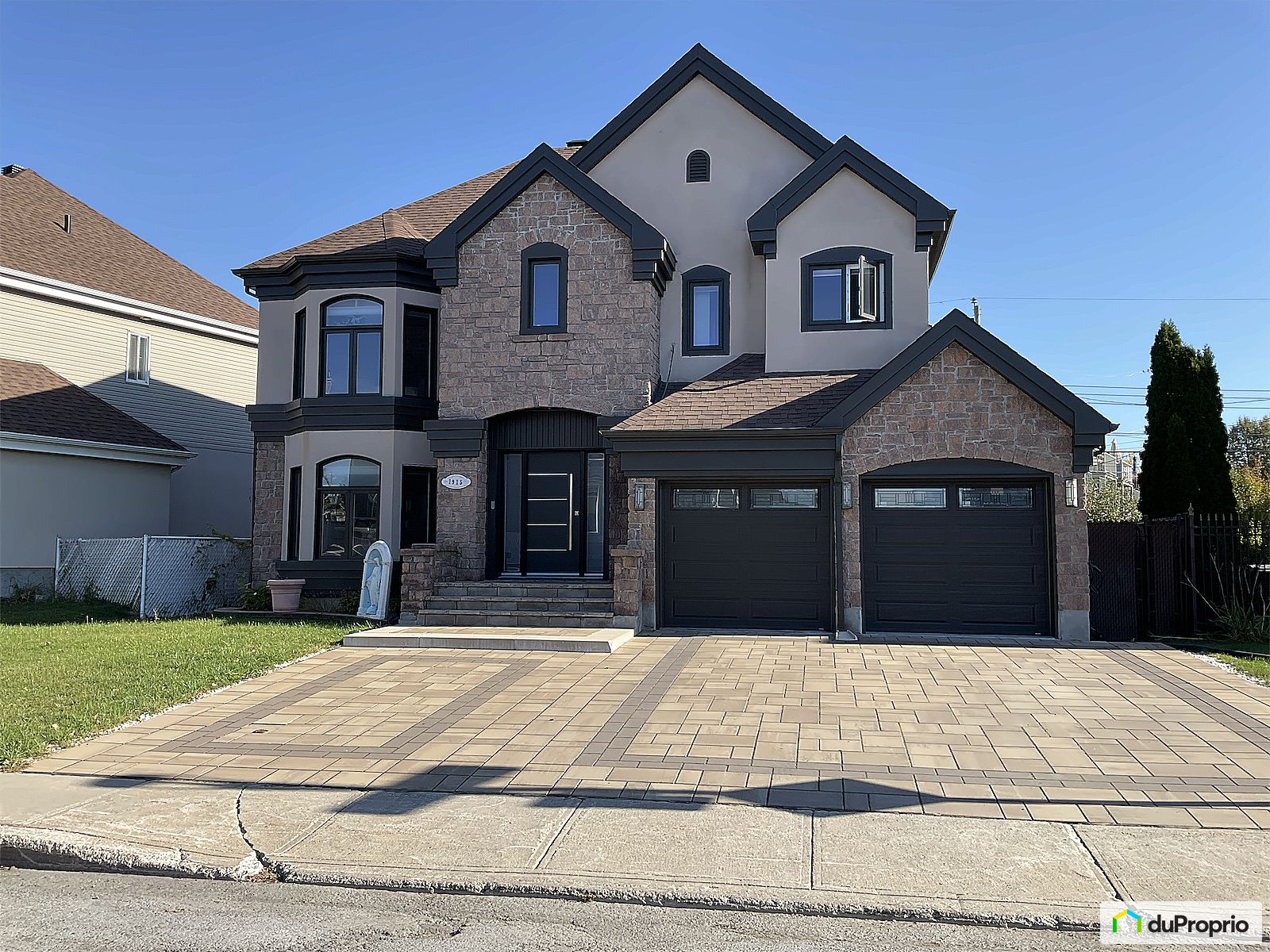 1915 Rue Louis Belanger — photo 1