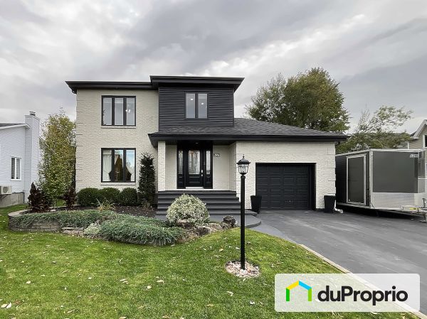 396, rue de la Violette, Otterburn Park à vendre