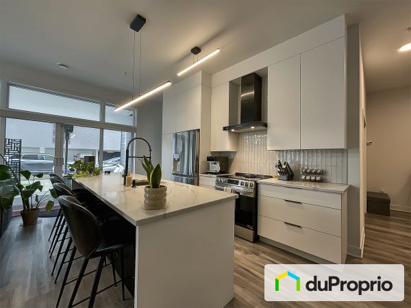 106-455, rue des Marronniers, Candiac à vendre