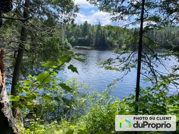 193 chemin Léveillé-Denis, Lac-Aux-Sables for sale