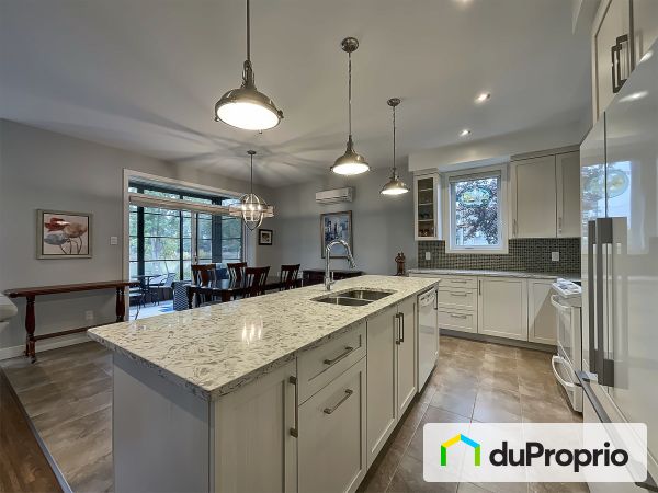 474, rue Jean-Talon, St-Jean-sur-Richelieu (St-Luc) à vendre