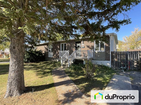 4500 rue Aurèle, Longueuil (St-Hubert) for sale