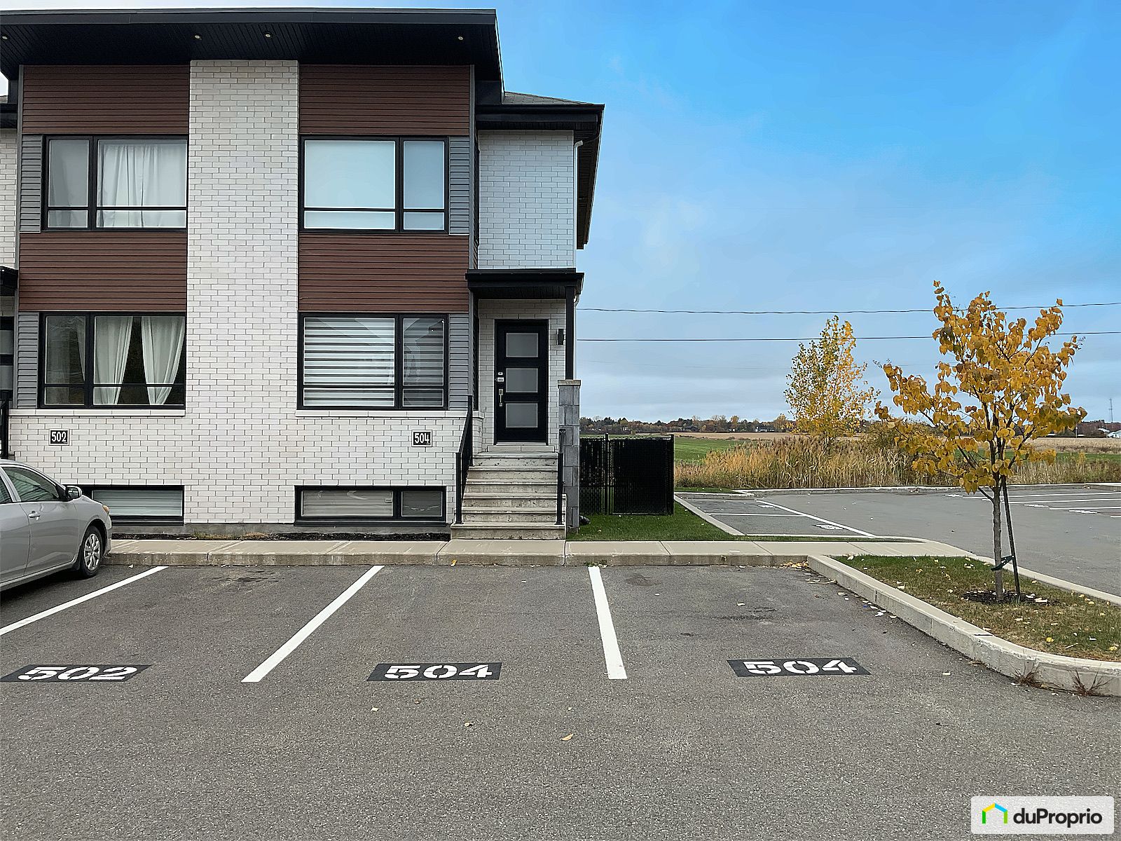 504 Place Rancourt — photo 3