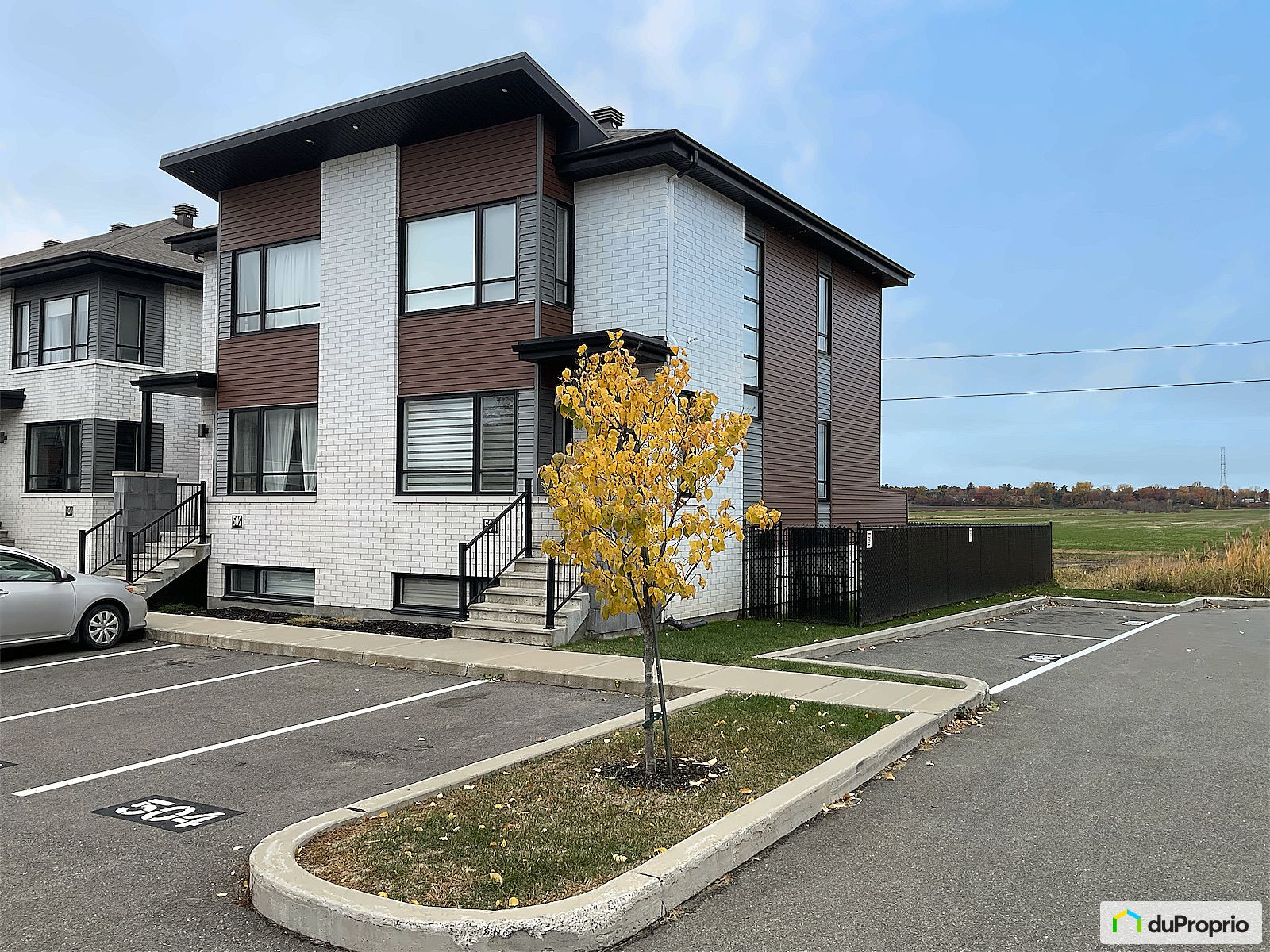 504 Place Rancourt — photo 1