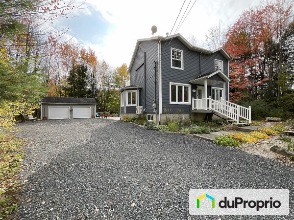 79 place de la Sarre, Granby for sale