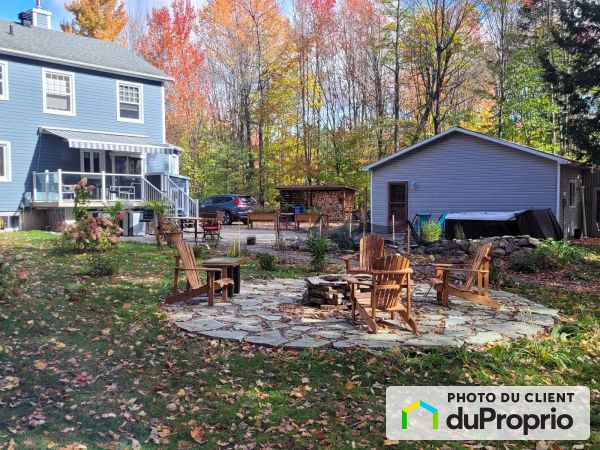 79, place de la Sarre, Granby à vendre