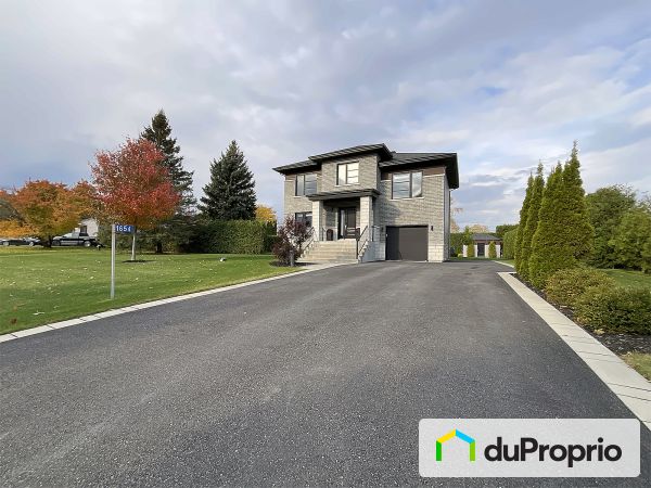 1654, rue Montclair, St-Michel à vendre