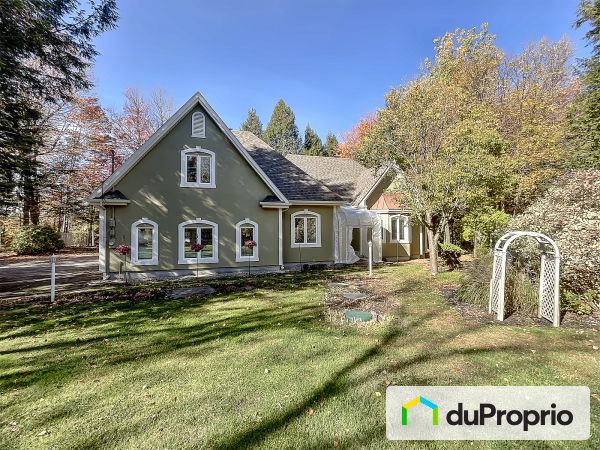 1119, chemin Dunant, Ste-Anne-Des-Lacs à vendre