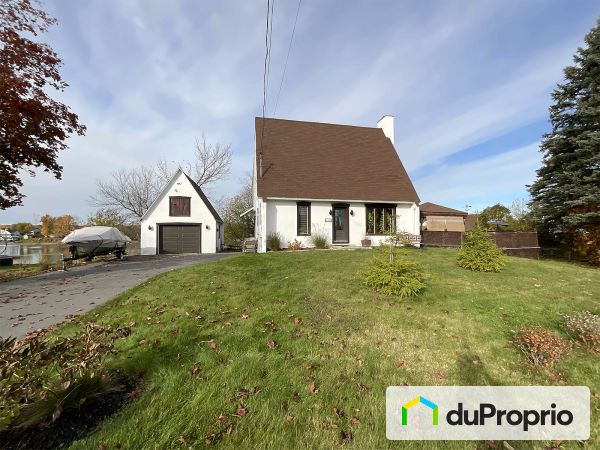 1782, chemin des Patriotes, St-Ours à vendre