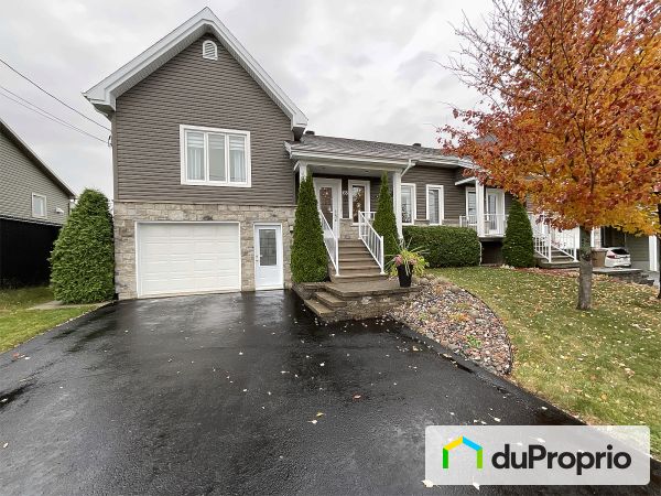 68, rue Suzanne-Bastien, Victoriaville à vendre
