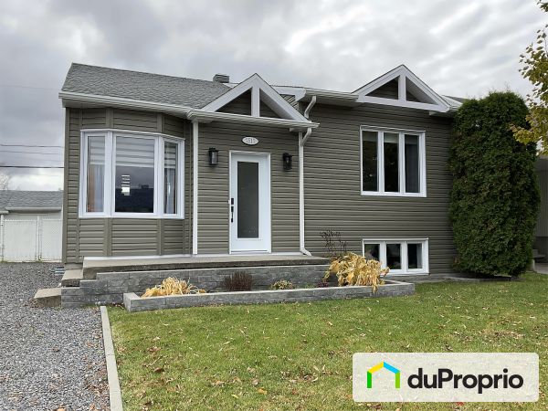 2517 rue Chauveau, Jonquière (Arvida) for sale