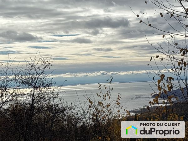 chemin des érables, Petite-Rivière-St-François à vendre