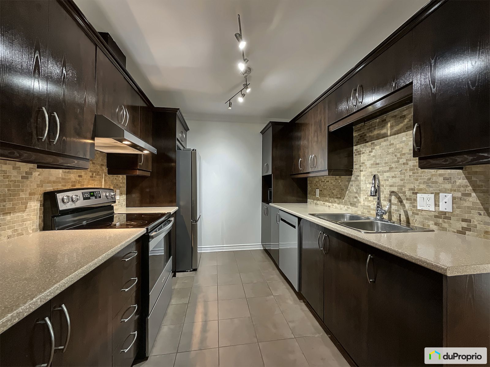 5 6410 Rue Bernard Racicot — photo 1