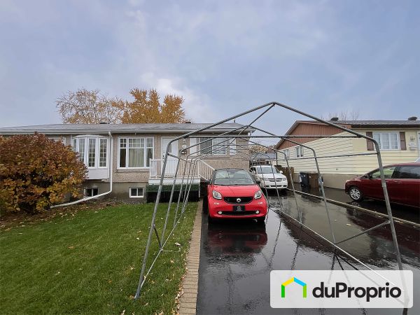 451 rue Donatien, Fabreville for sale