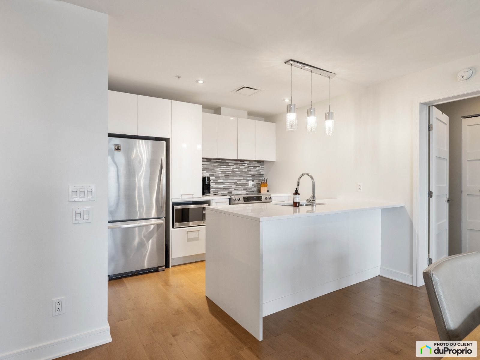 209 299 Rue De La Rotonde — photo 2