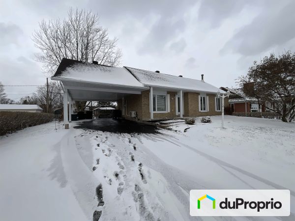 3131, rue de Mortagne, Beauport à vendre