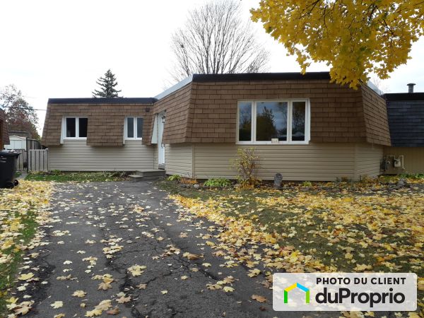 2301, rue des Alvéoles, Vimont à vendre