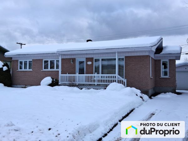 333 rue Mézy, Chicoutimi (Chicoutimi-Nord) à vendre