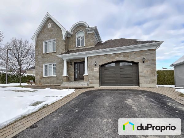 2710, rue de Kyoto, Neufchatel à vendre