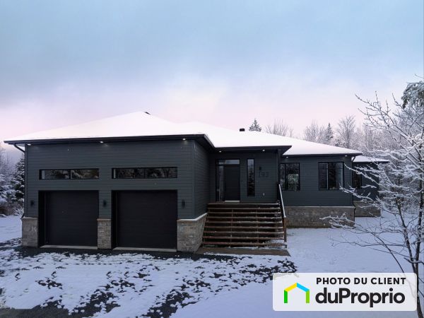 193 rue du Poète, Orford for sale