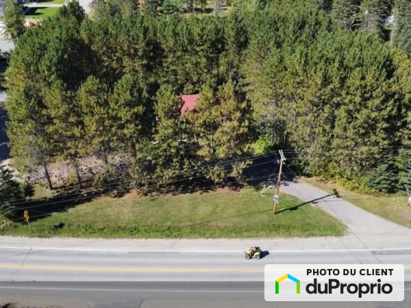 Vue aérienne - , rue Principale, St-Côme à vendre