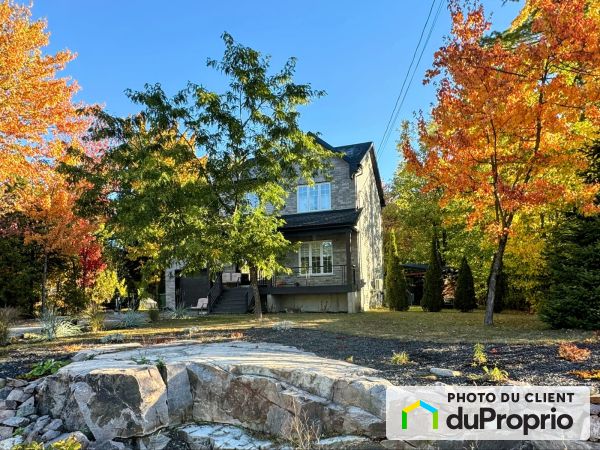 136 rue Stella, St-Colomban for sale