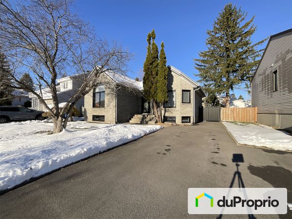 227 boulevard D'Annecy, Ste-Therese for sale