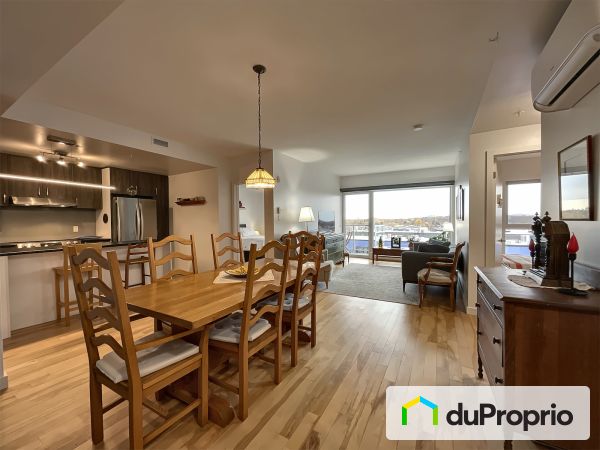 Salle à manger - 509-5200, rue de Contrecoeur, Mercier / Hochelaga / Maisonneuve à vendre