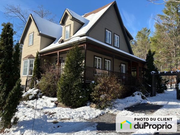 112 rue de l'Aquilon, Ste-Sophie for sale