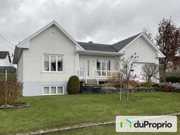 71 boulevard Gagnon, Ste-Claire for sale