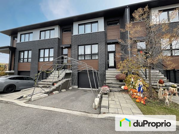 203-1367, boulevard du Curé-Labelle, Blainville à vendre