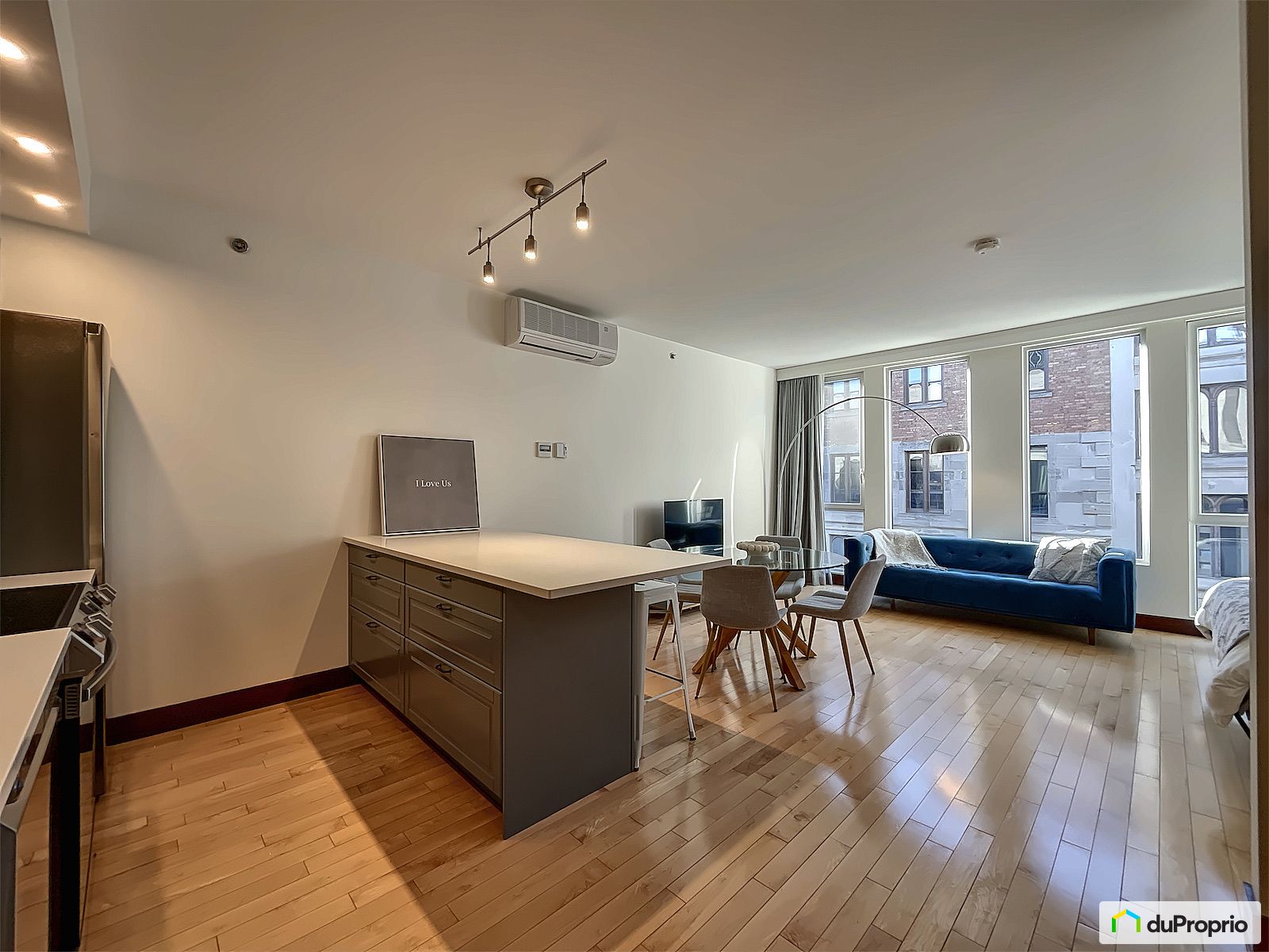 502 425 Rue Sainte Helene — photo 3