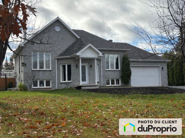 2280 chemin de la Rive, Alma for sale