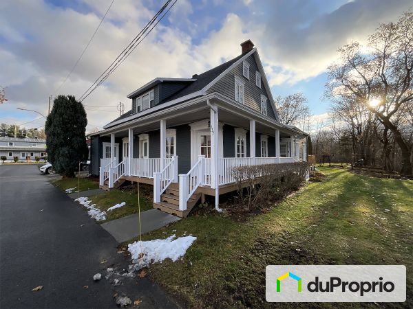 135-137 rue Lapérade, St-Pierre-Les-Becquets for sale