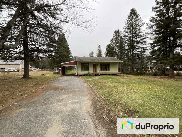 Propriété vendue à Ste-Catherine-de-la-JC