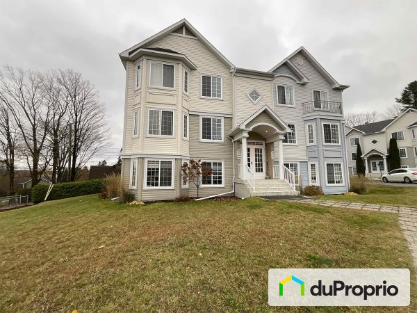 306 rue Desjardins, Magog for sale