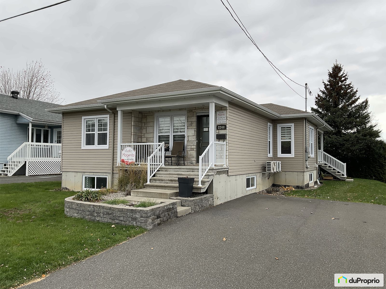 2240 Rue Saint Nicolas — photo 1
