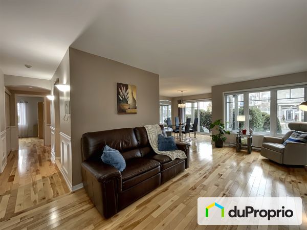 Living Room - 33-1065 rue Charcot, Boucherville for sale