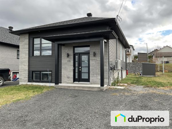115, rue Laflamme, St-Apollinaire à vendre