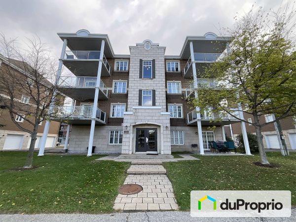 3-4335 boulevard le Corbusier, Ste-Rose for sale