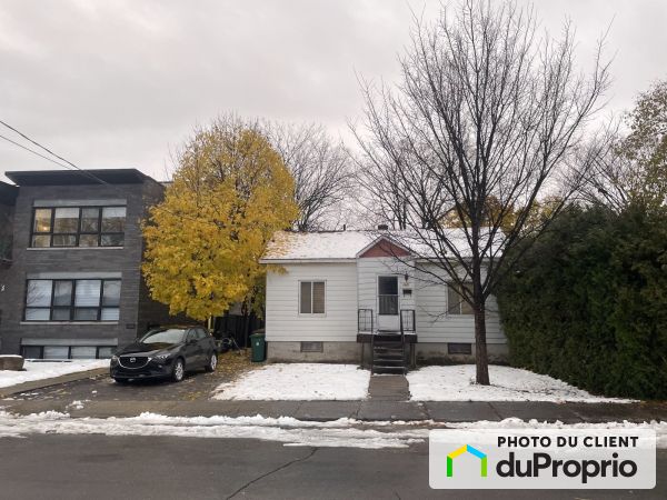 2865 rue Jasmin, Saint-Laurent for sale