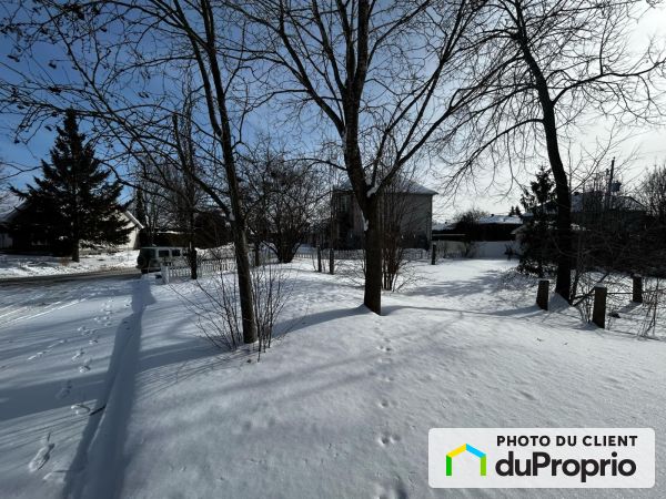 8 rue Pierre-De-Ronsard, Gatineau (Aylmer) à vendre