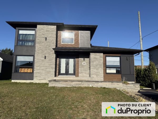 208 rue de la Tourmaline, Boischatel for sale